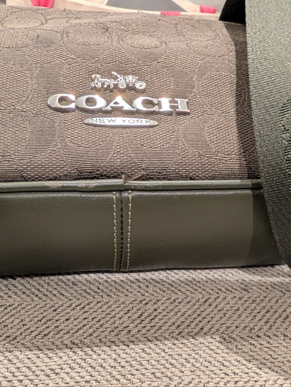 Coach Green Signature Canvas Crossbody Belt Bag - Picture 3 of 3